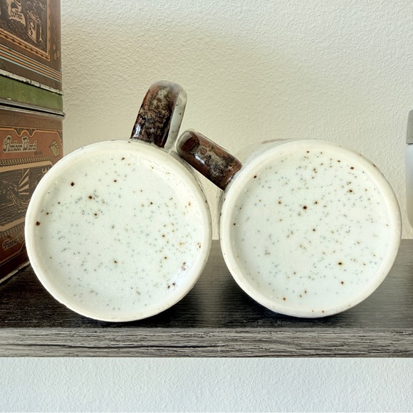 Vintage 1970s Owl Mug Pair Japan Stoneware Cozy Woodland Kitchen - Picture 7 of 9